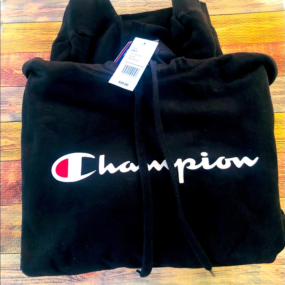 NWT MENS CHAMPION SWEATSHIRT